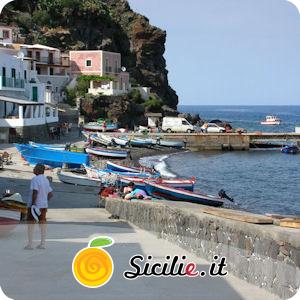 Alicudi - Scalo Palomba.jpg