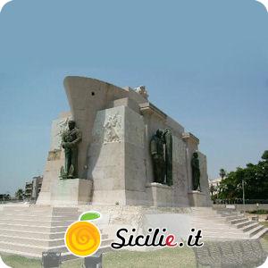 Siracusa - Sacrario ai Caduti.jpg